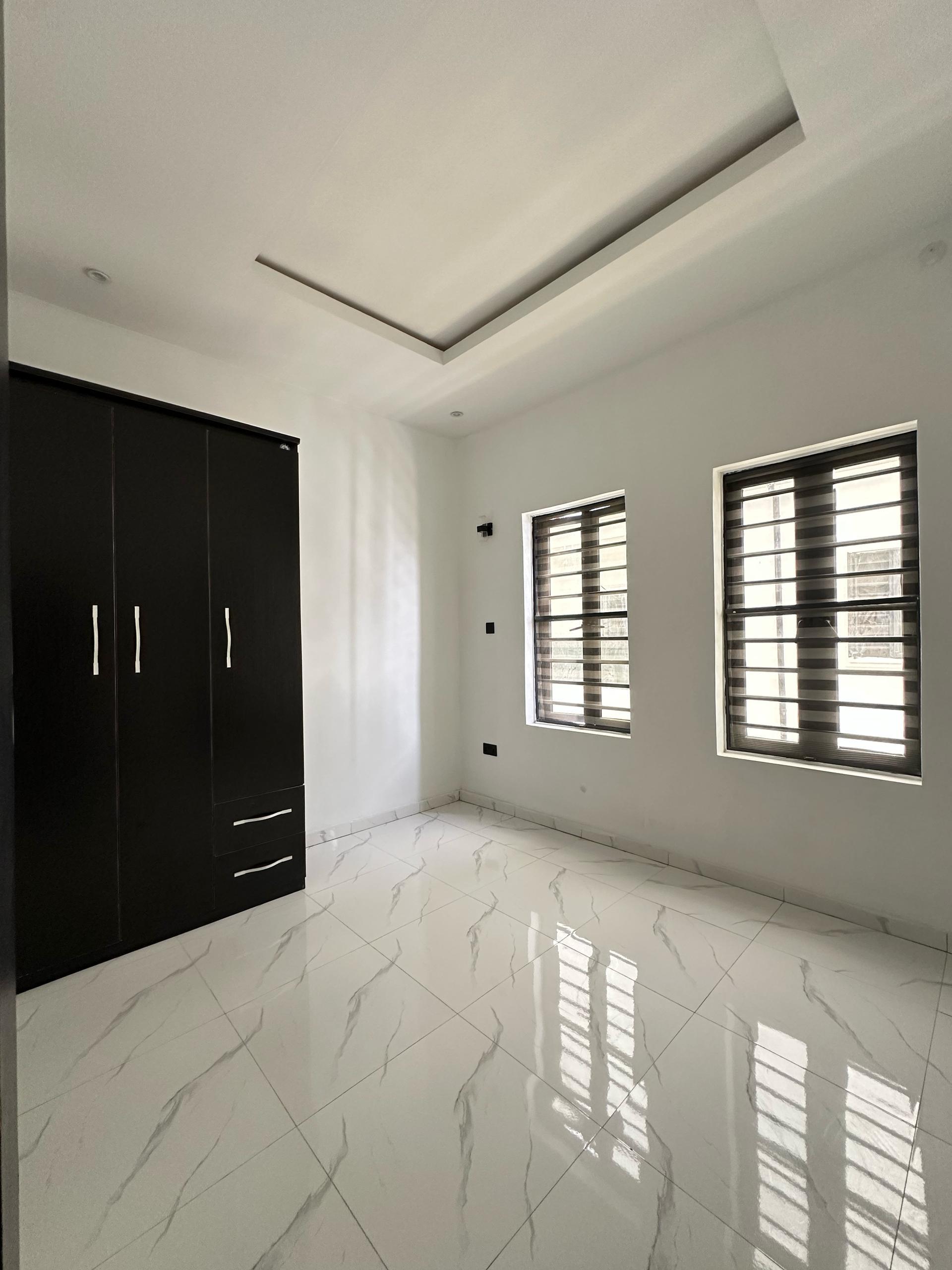 House/Cluster for sale in Ibeju, Nigeria