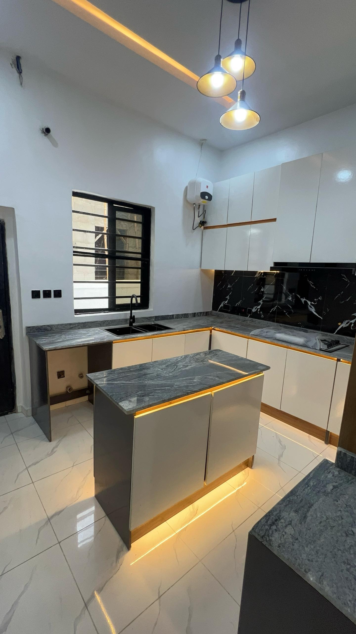 House/Cluster for sale in Sangotedo, Nigeria