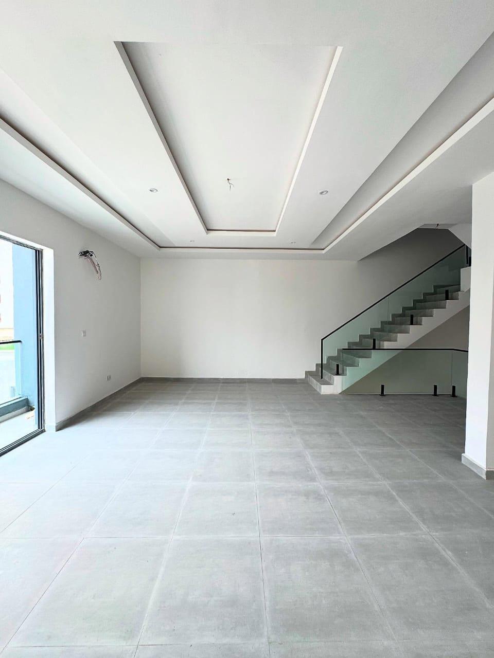 House/Cluster for sale in Ikate, Nigeria